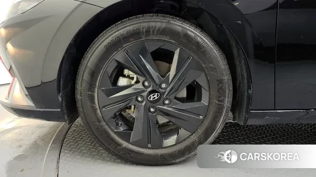 Hyundai Avante (CN7) id 3458371 из Кореи 15