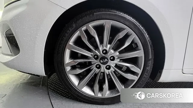 Kia K7 Premier id 3469324 из Кореи 15