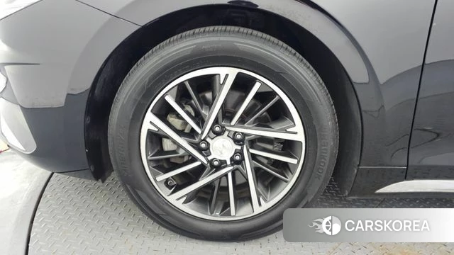 Hyundai The New Grandeur IG id 4180036 из Кореи 15
