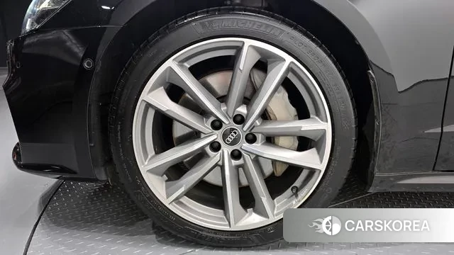 Audi A7 (4K) id 3011632 из Кореи 15