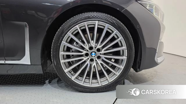 BMW 7 Series (G11) id 3813178 из Кореи 15