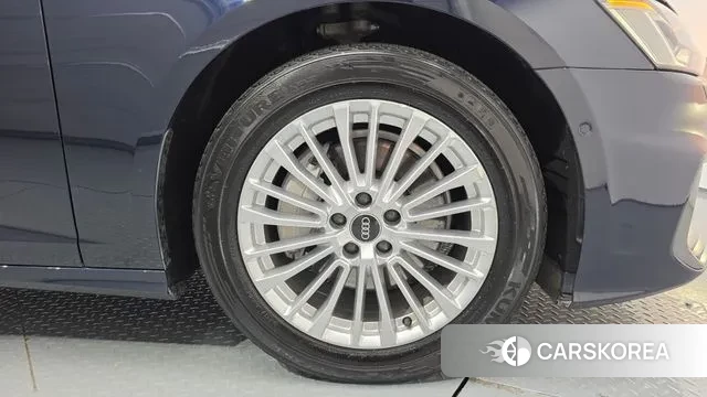 Audi A6 (C8) id 3411896 из Кореи 15