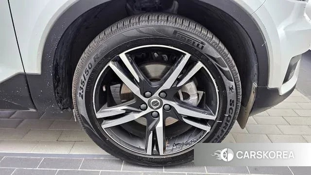 Volvo XC40 id 3439432 из Кореи 15