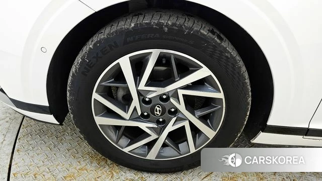 Hyundai Grandeur Hybrid (GN7) id 3817809 из Кореи 15