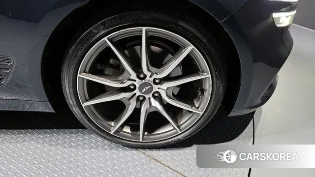 Genesis The New G70 id 3361168 из Кореи 15