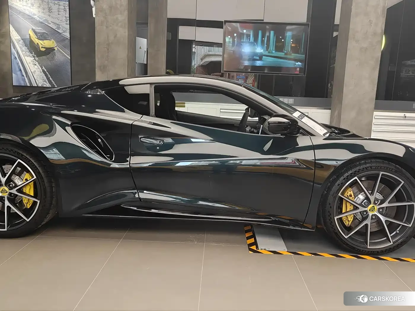 Lotus Sports Car Emira id 4539241 из Китая 8