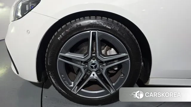 Mercedes-Benz E-Class W213 id 3606405 из Кореи 15