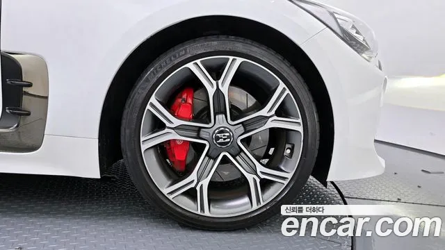 Kia Stinger id 2844817 из Кореи 15