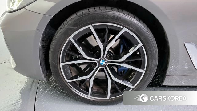 BMW 5 Series (G30) id 3860421 из Кореи 15