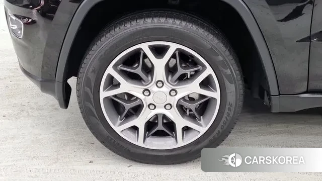 Jeep Grand Cherokee id 3587219 из Кореи 13