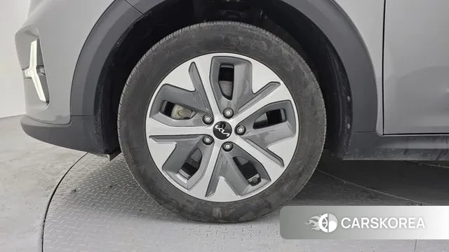Kia Niro Plus id 3555776 из Кореи 15