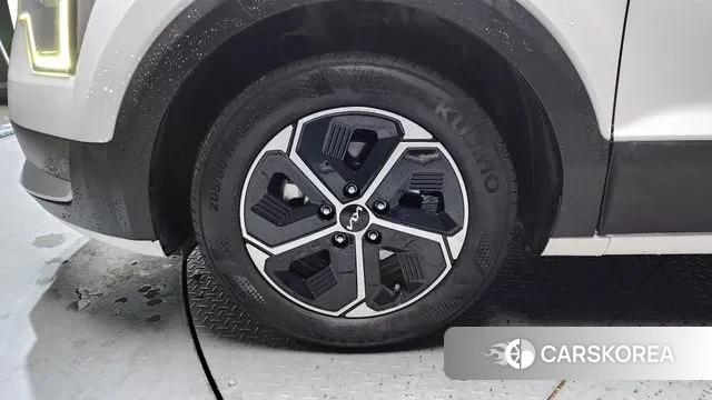 Kia Di Ol Nu Niro id 3572456 из Кореи 15