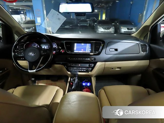 Kia All New Carnival id 4298877 из Кореи 15