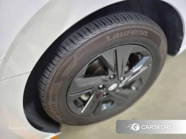 Hyundai Avante Hybrid (CN7) id 3354848 из Кореи 11