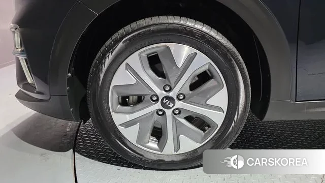 Kia Niro EV id 3687473 из Кореи 15