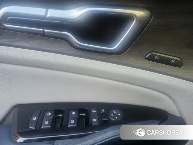 Kia Sportage 5th Generation Hybrid 2022 Серый из Кореи, фото 5