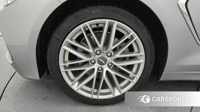 Genesis G70 id 4568230 из Кореи 30