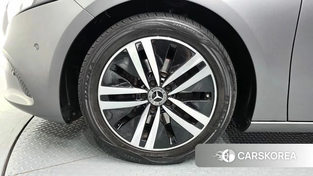 Mercedes-Benz A-Class W177 id 4550514 из Кореи 25