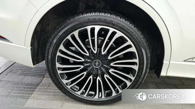 Lincoln Aviator 2nd generation id 4303763 из Кореи 30