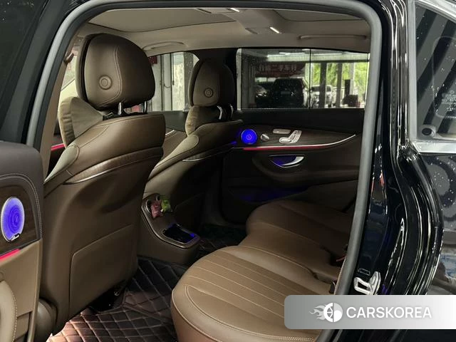 Mercedes-Benz E-class id 4274207 из Китая 9