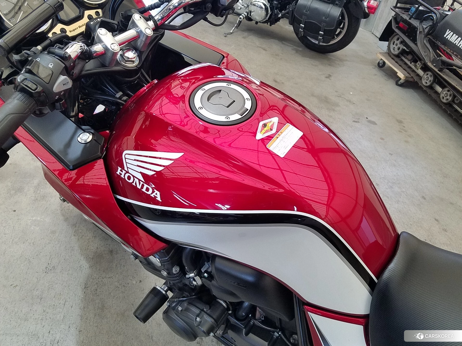 Проданный Honda CB400SF BOLDOR ABS 2021 из Японии, фото 3