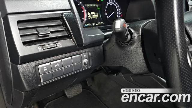 Ssangyong Rexton Sports Cannes id 2630252 из Кореи 15