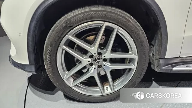 Mercedes-Benz GLE - Class W166 id 3423519 из Кореи 15