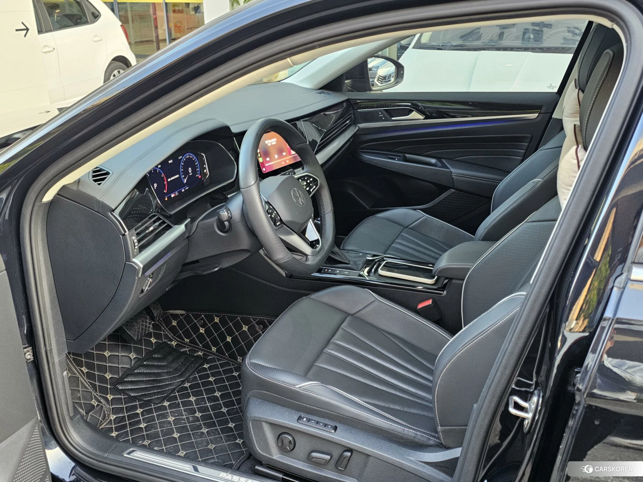 Volkswagen Passat id 4440476 из Китая 17