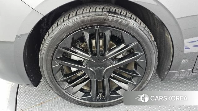 Kia The New K8 Hybrid id 4941010 из Кореи 15