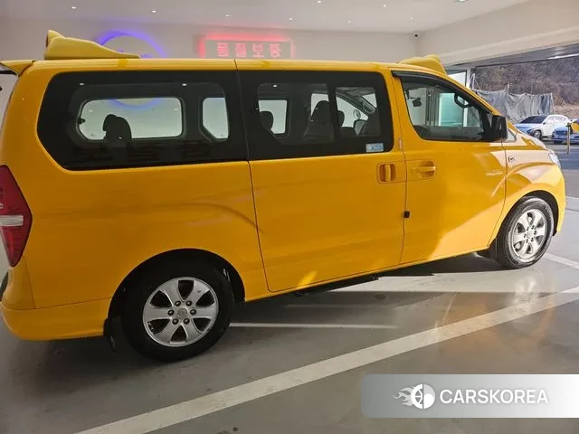 Hyundai The New Grand Starex id 3651843 из Кореи 13