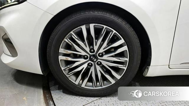 Kia K7 Premier id 3861256 из Кореи 15