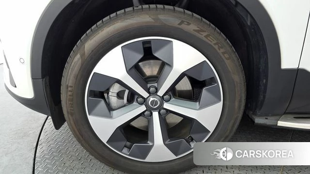 Volvo XC40 id 4408695 из Кореи 28