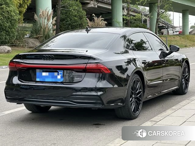 Audi A7L 2023 Черный из Китая, фото 6