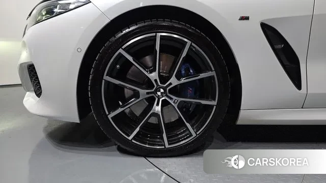 BMW 8 Series (G15) id 3350010 из Кореи 15