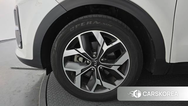 Kia Sportage The Bold id 3899625 из Кореи 15