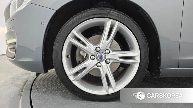 Volvo S60 id 3924999 из Кореи 15