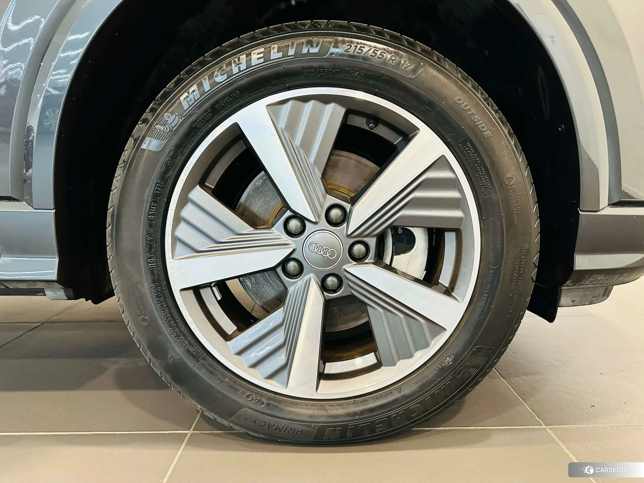 Audi Q2L id 4479346 из Китая 11