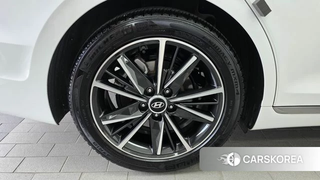Hyundai The New Grandeur IG id 4501181 из Кореи 31