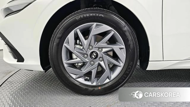 Hyundai The New Avante (CN7) id 3805138 из Кореи 15