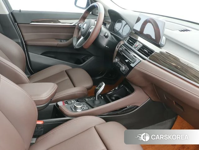 BMW X1 id 4263952 из Китая 11