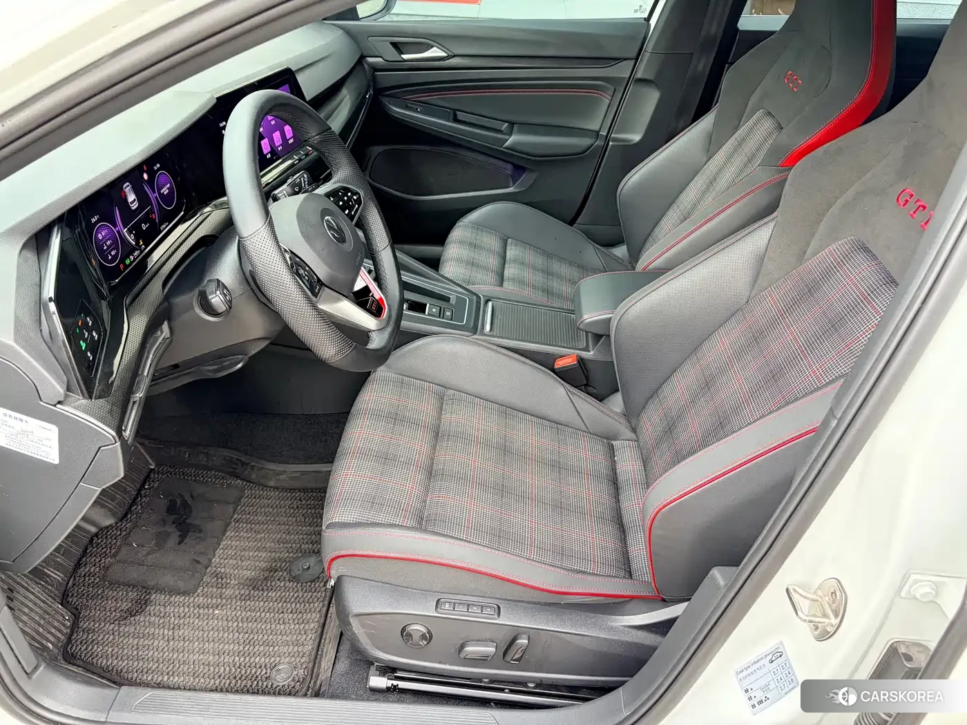 Volkswagen Golf 2022 Белый из Китая, фото 5