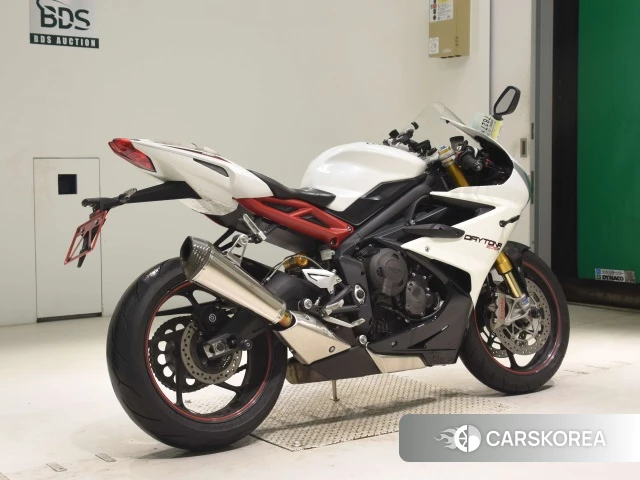Triumph DAYTONA 675R 2014 из Японии