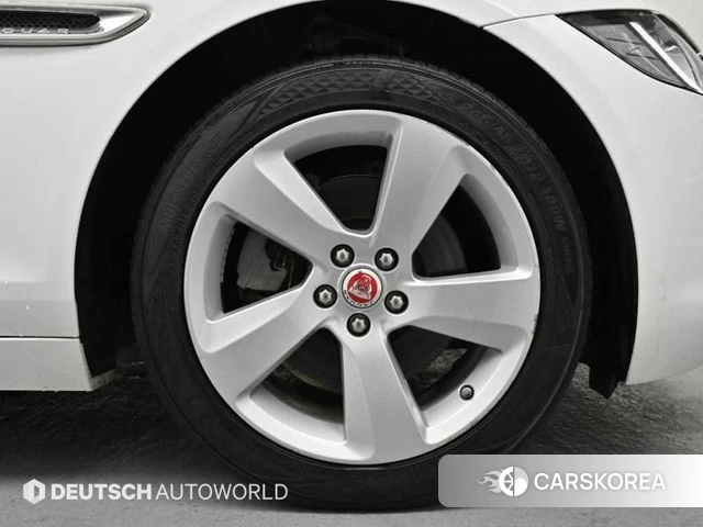 Jaguar XF (X260) id 3808392 из Кореи 15