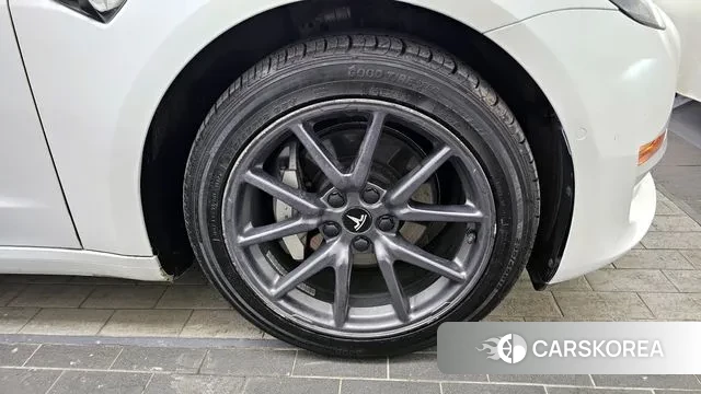 Tesla Model 3 id 3626514 из Кореи 15