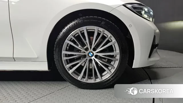 BMW 3 Series (G20) id 3550782 из Кореи 15