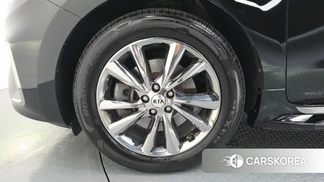 Kia The New Carnival id 4286205 из Кореи 27