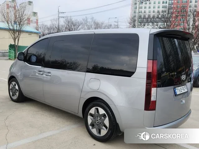 Hyundai Staria id 3758109 из Кореи 15