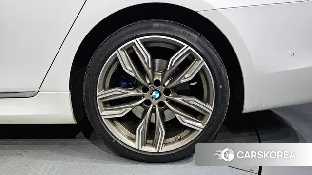 BMW 7 Series (G11) id 3656625 из Кореи 15