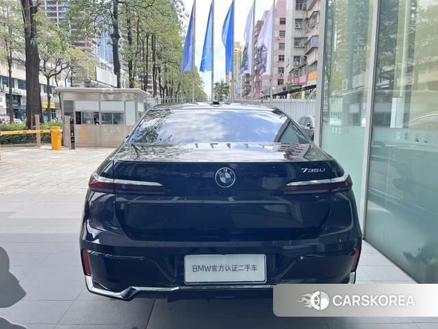 BMW 7 series 2023 Черный из Китая, фото 5