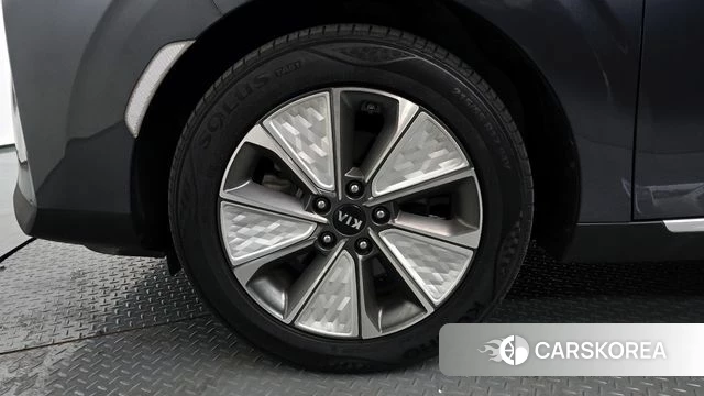 Kia Soul Booster EV id 3942505 из Кореи 15